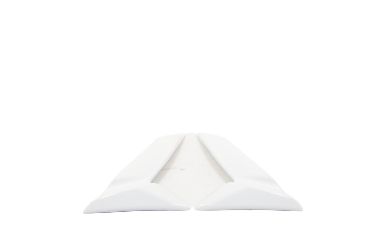 Condor Rear Vent White