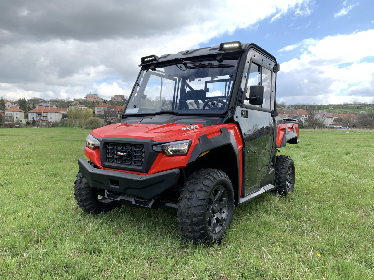 Basic Cab Prowler Pro/Tracker 800 Prem