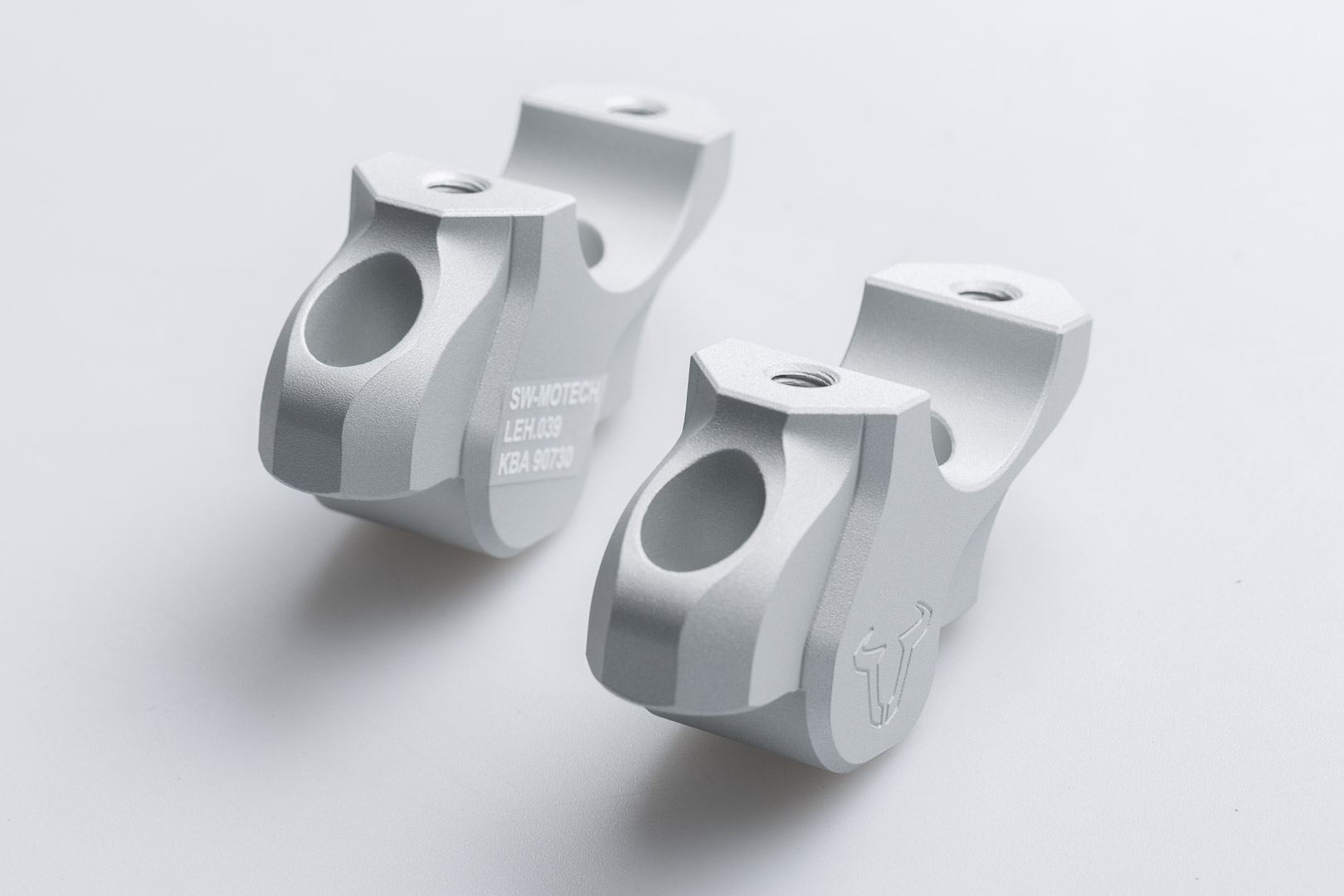 Bar Back H 32Mm 25 Mm Back Bmw Models