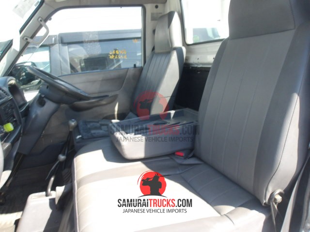 2004 Nissan Vanette JDM car for sale — photo 2 of 7