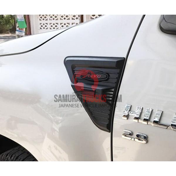 GUN125 New Hilux Fender Duct Garnish Custom Parts REVO